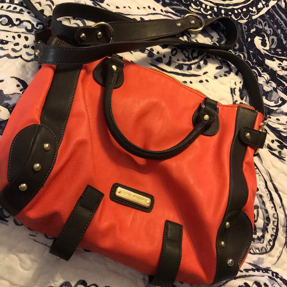 Steve Madden Crossbody purse w/ removal strap